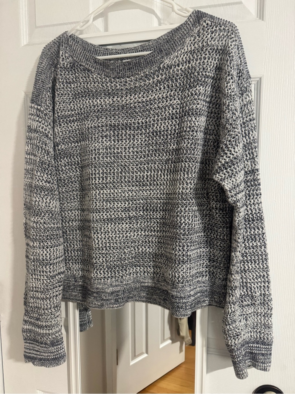 Old Navy Cozy Women's Gray Marled Boatneck Open Knit Sweater- M